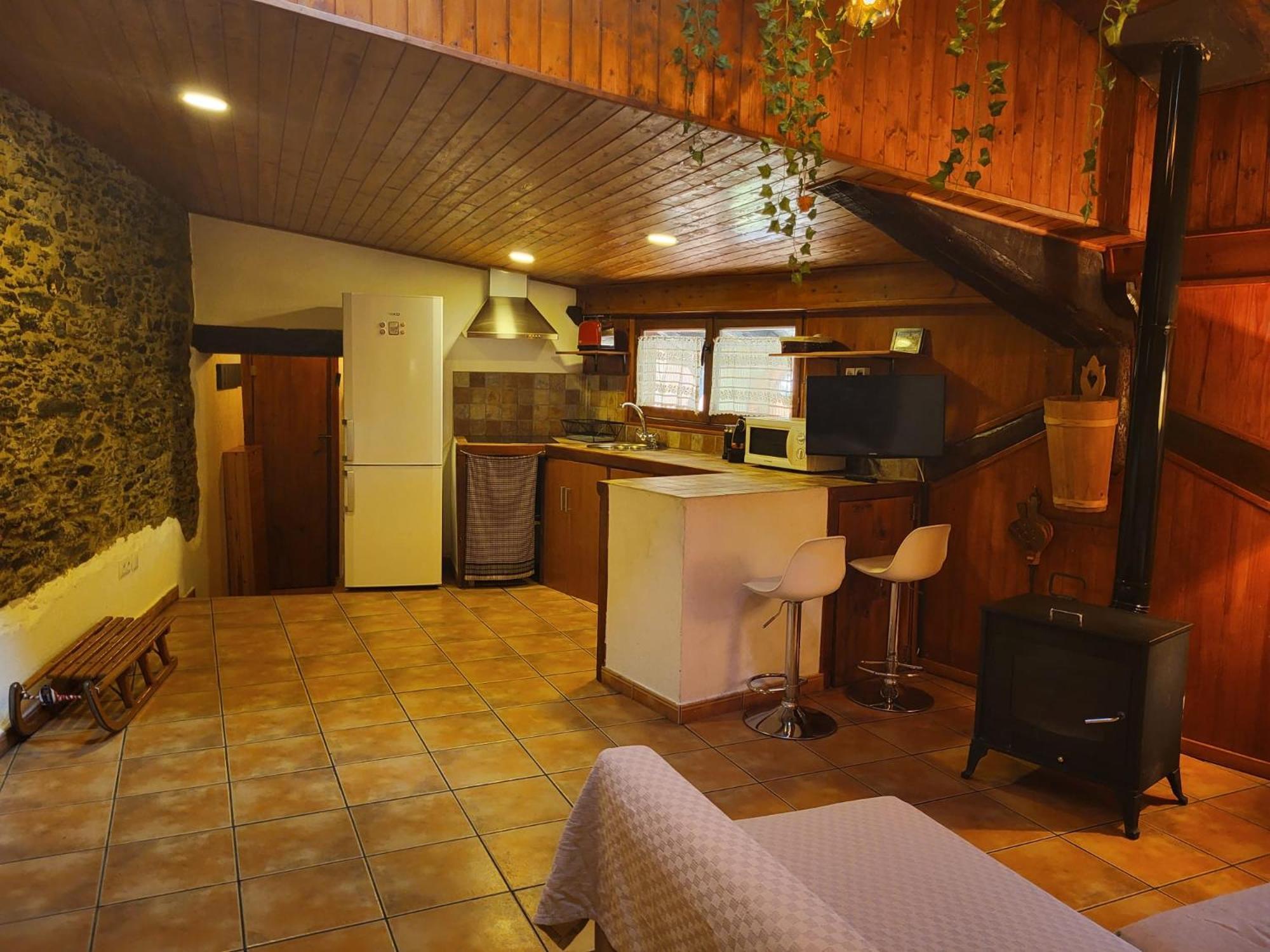 Apto Rustico En Osseja Apartment Bagian luar foto